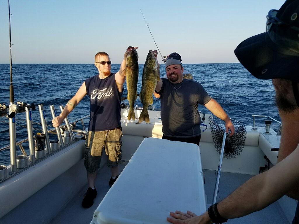 /upload/images/guys-fish-eyehunter-charter-lake-erie